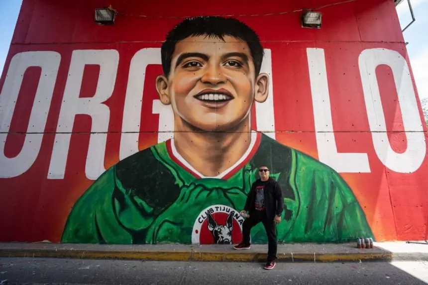Mural en Tijuana rinde homenaje a la promesa Gilberto Mora