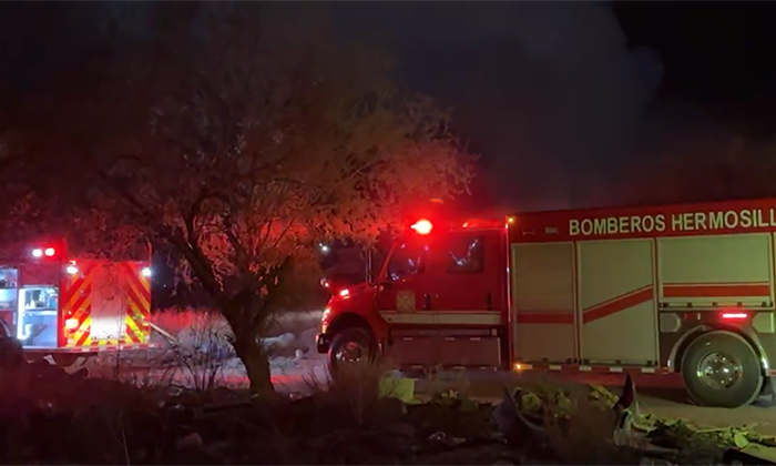 Destruye incendio 10 vehículos en yunque de la colonia El Mirador