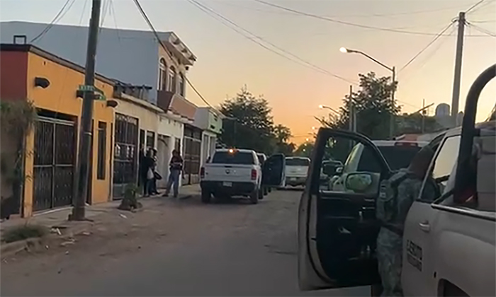 Realizan prolongado cateo en vivienda en la colonia Real de Minas