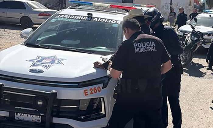 Arrestan a cinco presuntos maleantes armados en distintas colonias