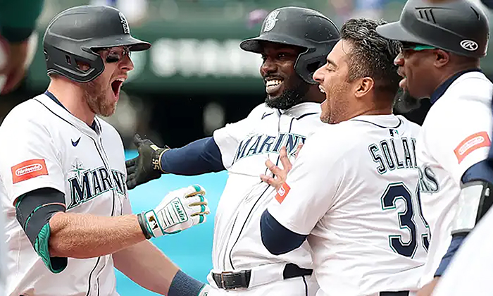 Marineros se impone 6-1 a Astros de Houston