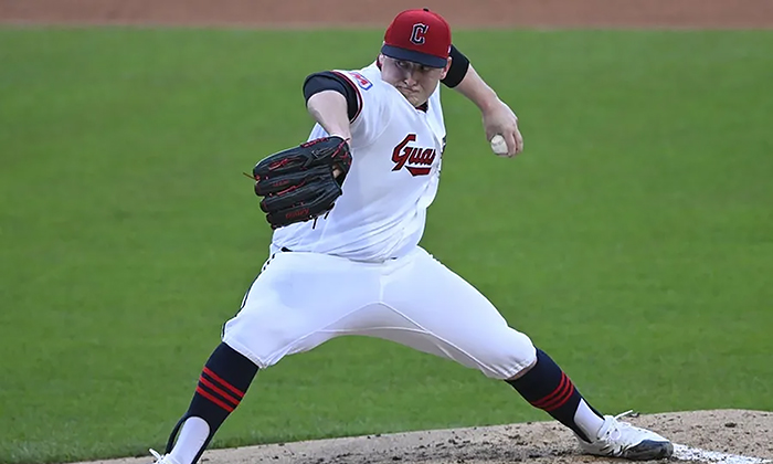 Guardianes domina a Orioles por 4-2 con gran labor de Parker Messick