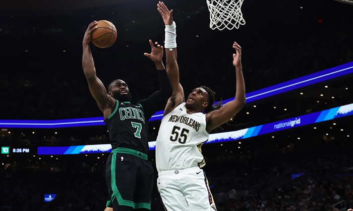 Propina Boston derrota a Nueva Orleáns