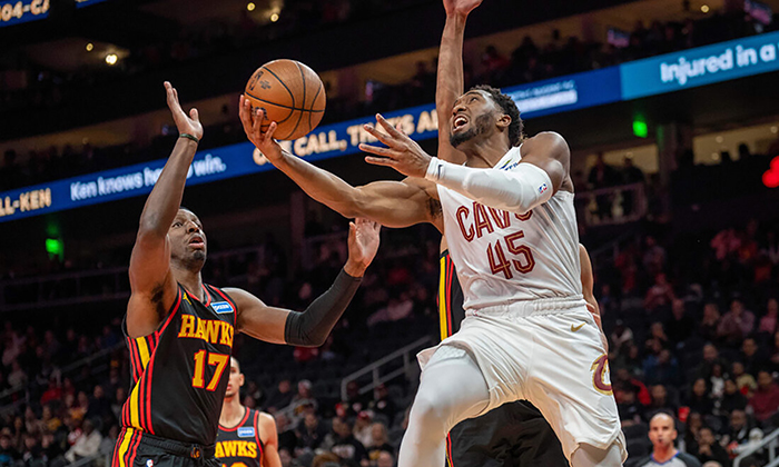 Superan Cavaliers a Atlanta por 122 a 116 al jugar en su casa