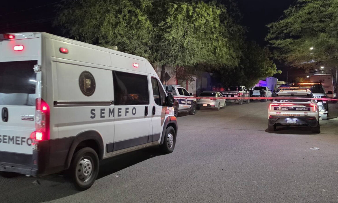 Asesinan par de sujetos a joven mujer en la colonia Altares