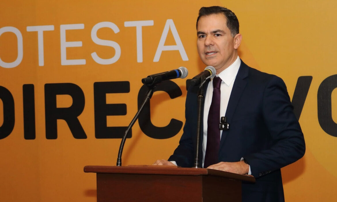 Asume Ricardo Yánez Navarro dirigencia de Canadevi en Sonora
