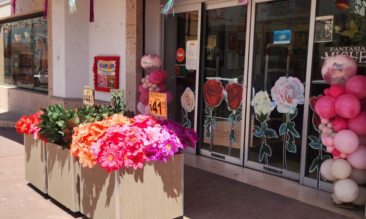 Comercios del Centro prevén aumente 80% venta de flores por 10 de Mayo