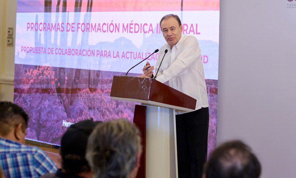 Impulsa gobernador capacitación a médicos