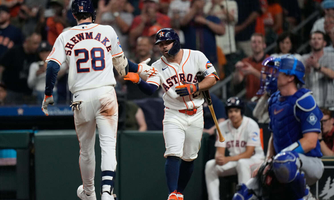Astros sorprende y vence 2-1 a Dodgers