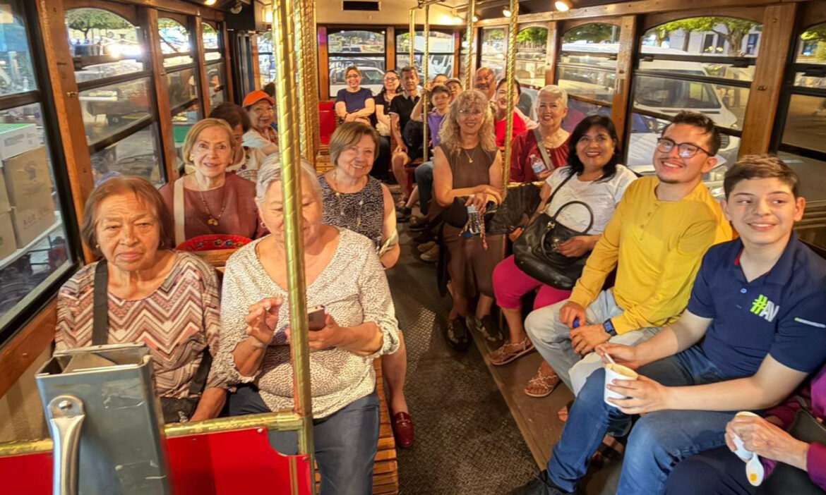 Continúa Trolebús recorridos históricos durante este mes de mayo
