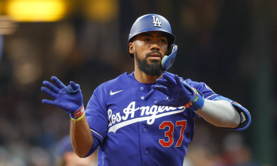 Vapulea Dodgers a Cerveceros por 11-3