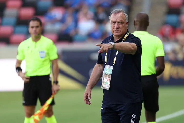 Dick Advocaat regresa al banquillo de Curazao para el Mundial 2026