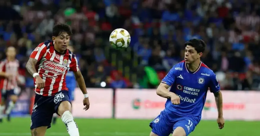 Chivas y Cruz Azul definen al primer finalista del Torneo Clausura dos mil veintiséis en el partido de vuelta de las semifinales