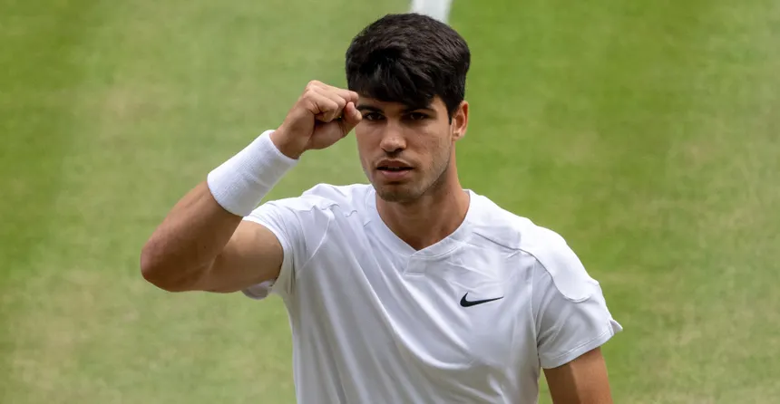 Alcaraz renuncia a Wimbledon por lesión de muñeca