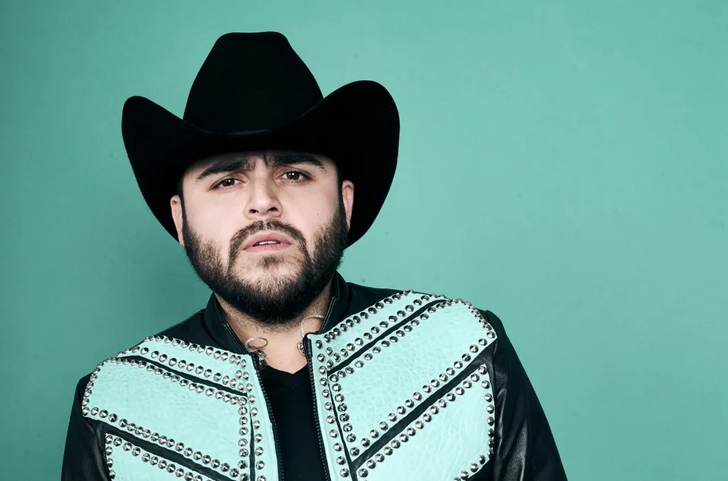 Gerardo Ortiz recibe veto definitivo en Querétaro
