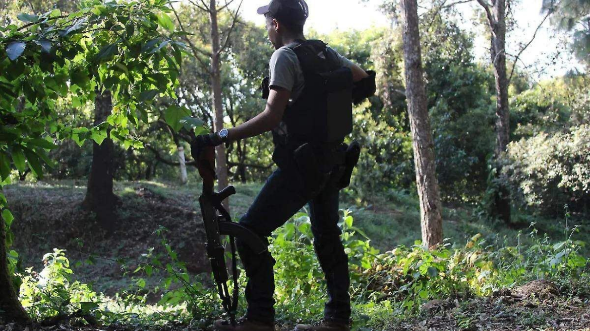 Ostula denuncia complicidad ante ataques del crimen