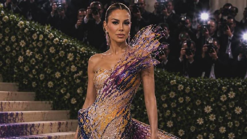 Ninel Conde simula estar en la Met Gala utilizando IA