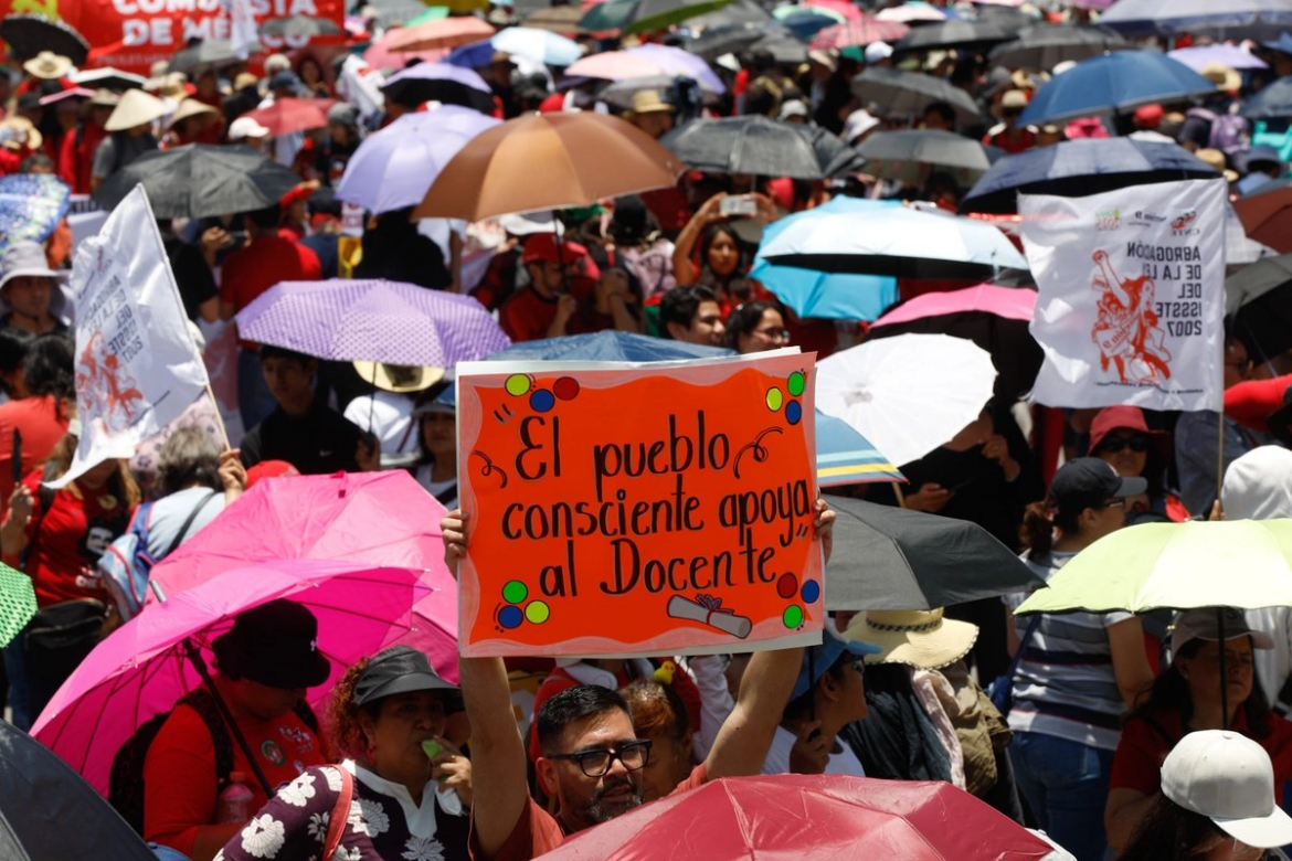 ISSSTE centra demandas de maestros en Zacatecas
