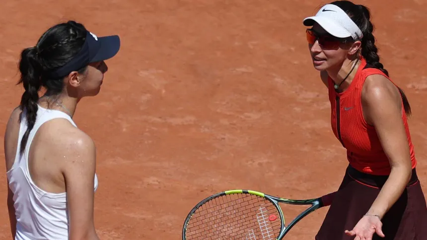 Polémica en Roland Garros: Korpatsch niega saludo a Wang