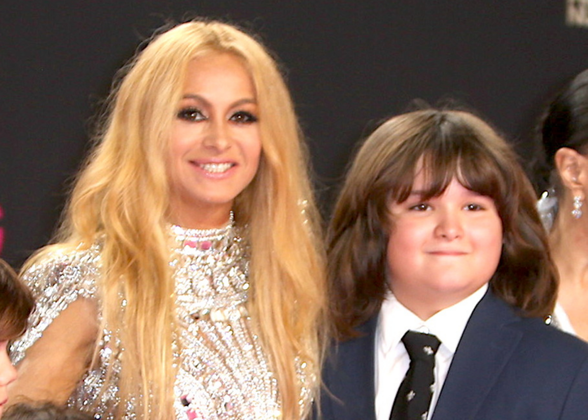 Paulina Rubio y la posible pérdida de la custodia de su hijo