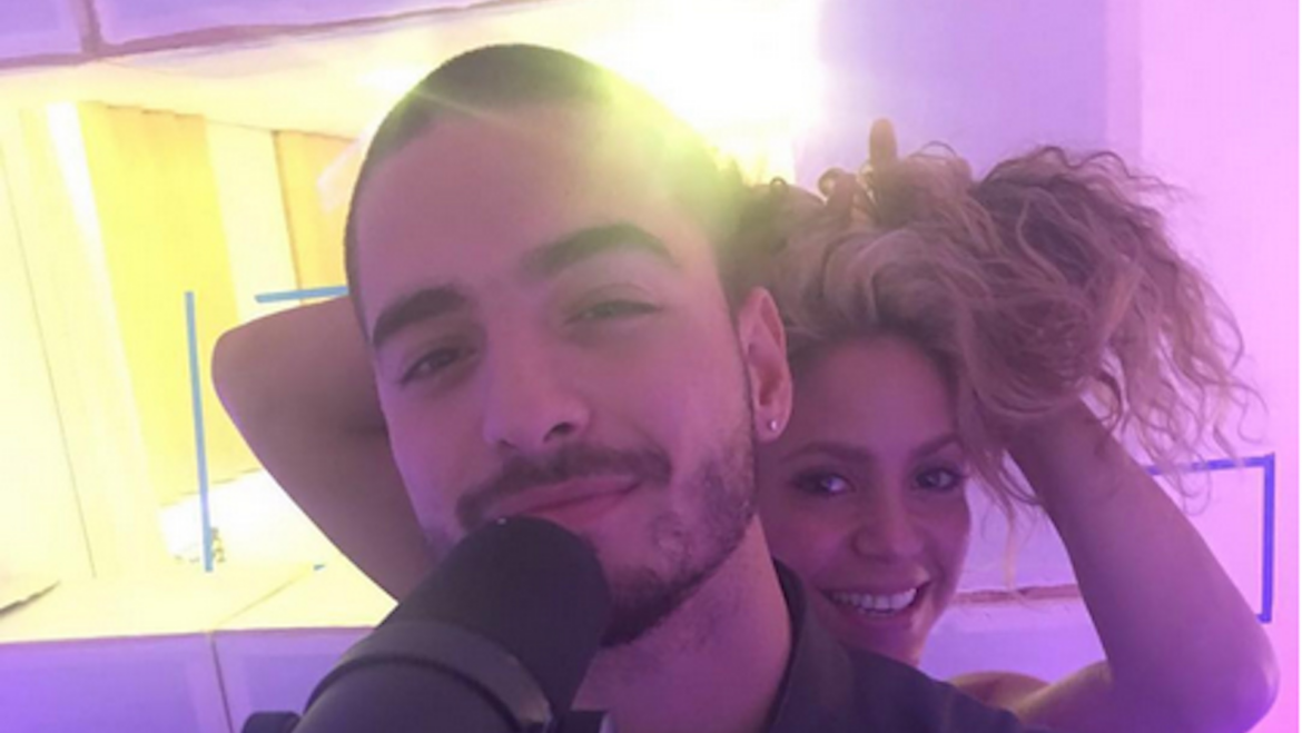 Maluma elogia las habilidades ecuestres de Shakira en televisión