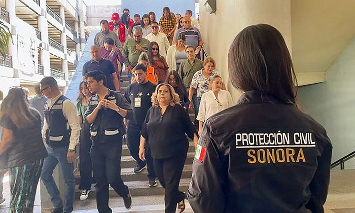Realizan Primer Simulacro Nacional del 2026 con gran participación