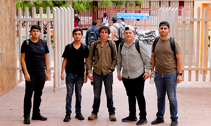 Acepta la UES a 292 aspirantes por ingreso directo