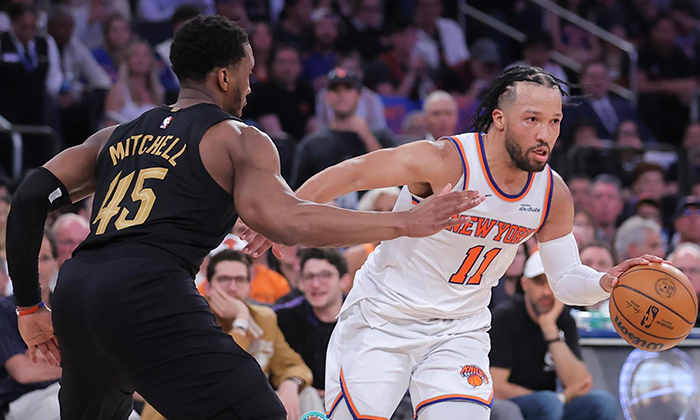 Gana Knicks el primero a Cavs con remontada encabezada por Jalen Brunson