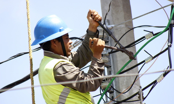 Anuncia la CFE: Cortarán suministro eléctrico en tres municipios