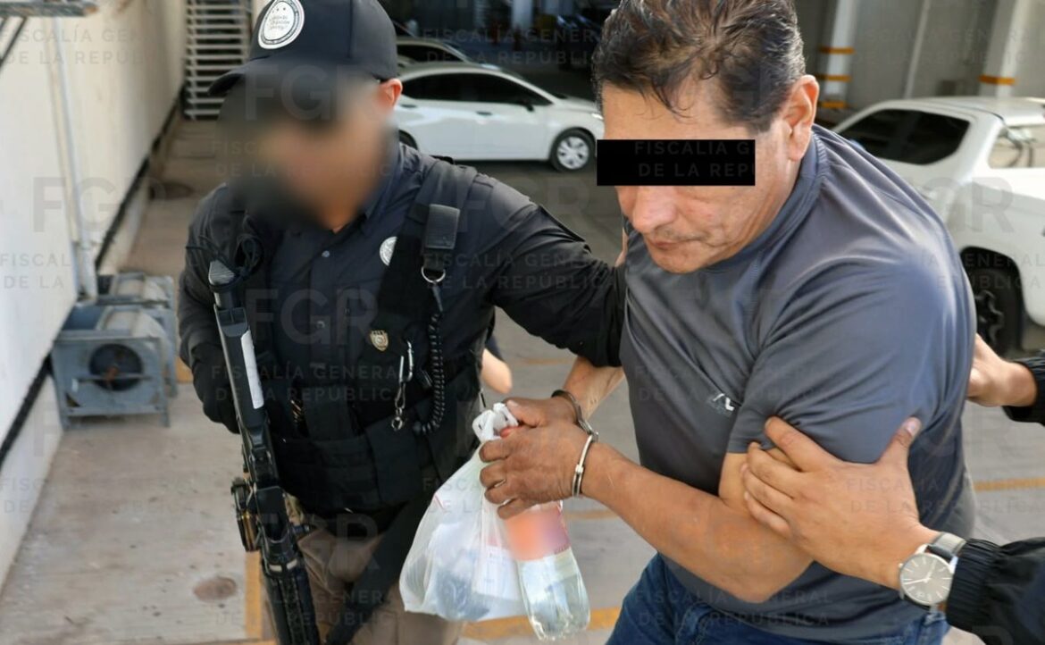 Alcalde de Cuautla seguirá en prisión federal