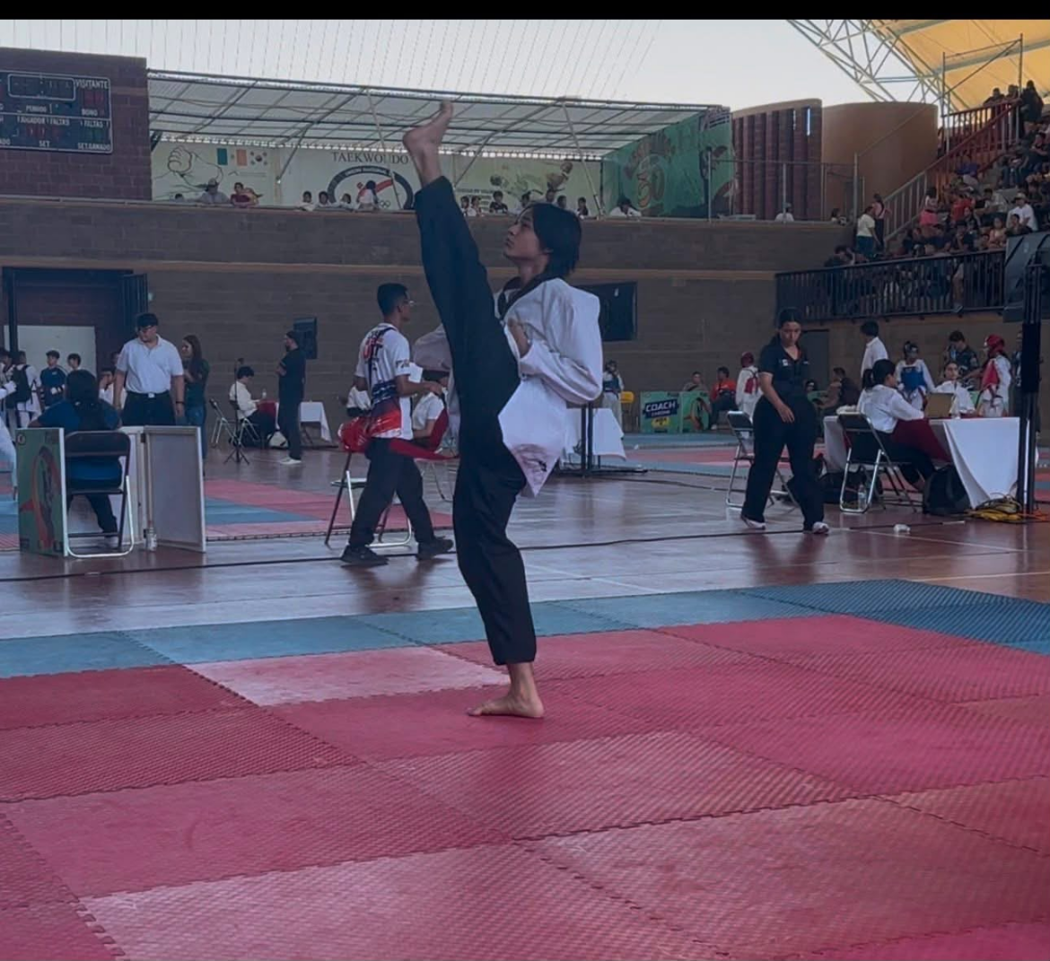 Itson brillan en la Copa UNT de Taekwondo