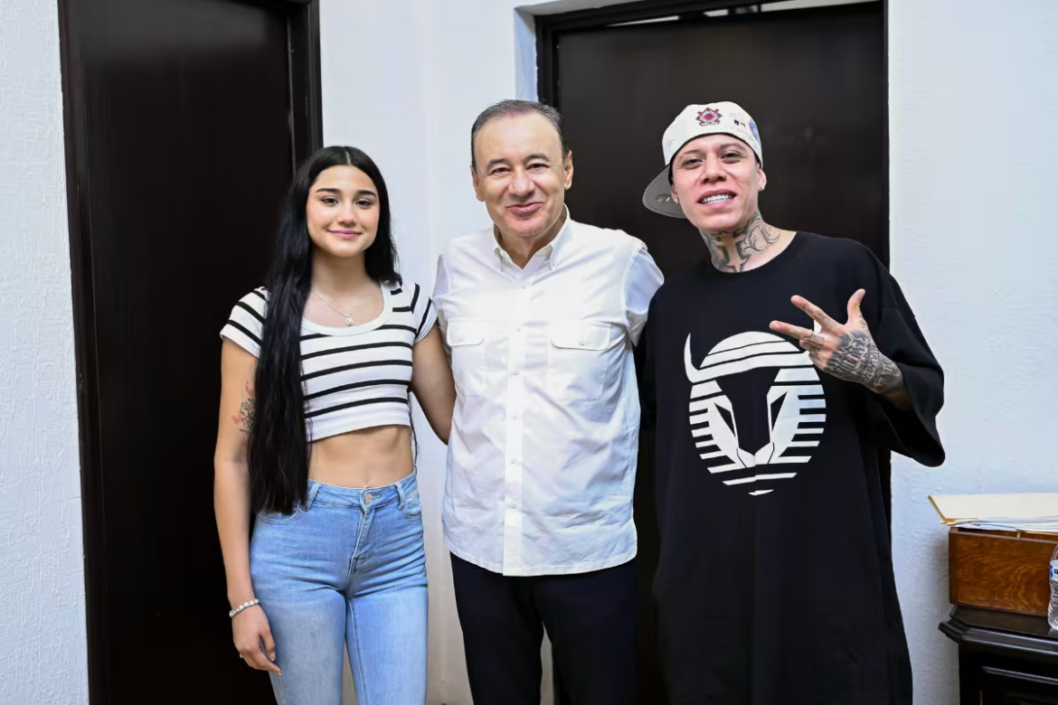 Camila Zamorano protagoniza visita con Santa Fe Klan