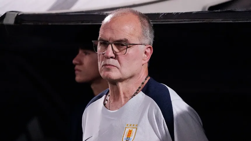 Jugadores de Uruguay habrían cuestionado a Bielsa