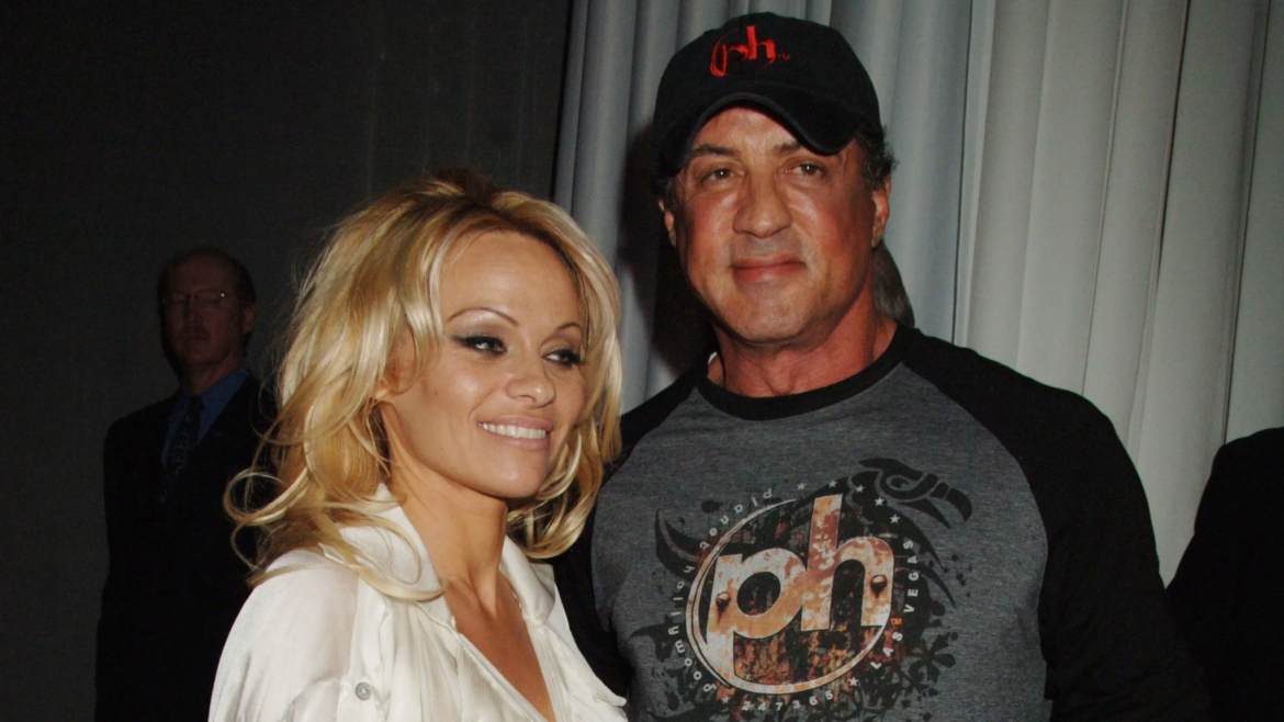Pamela Anderson recuerda polémica propuesta de Sylvester Stallone
