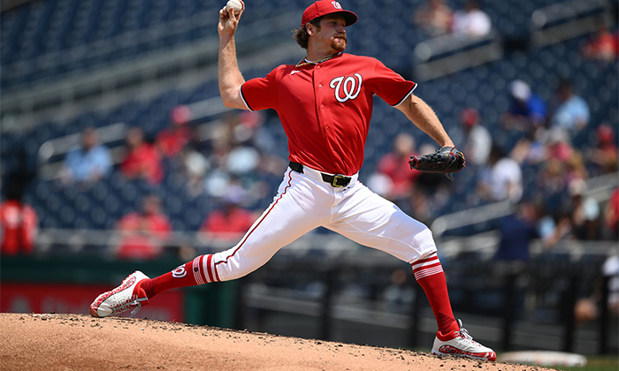 Apalea Nacionales a Marineros por 10-1 con gran labor de Miles Mikolas