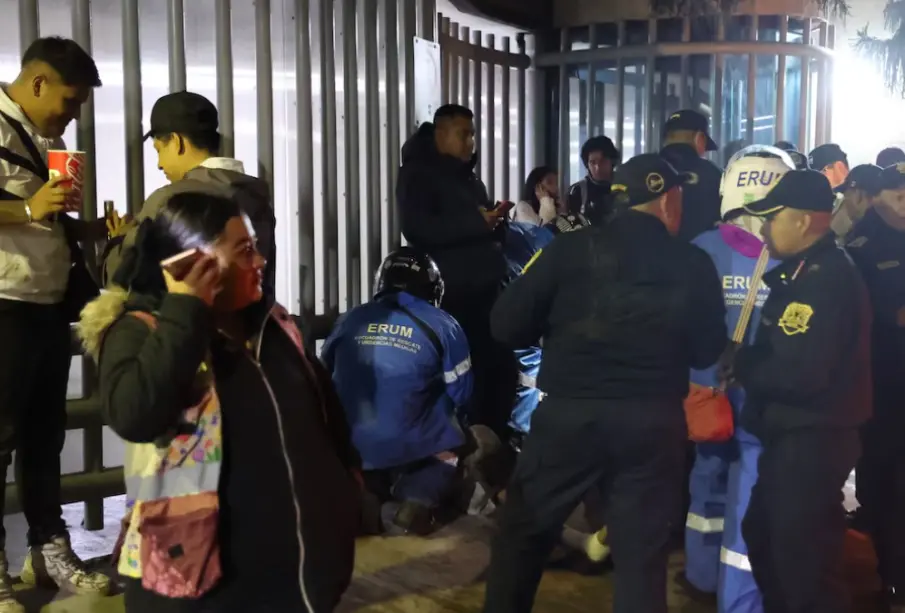 Sheinbaum expresa condolencias por víctimas durante celebración del triunfo de México