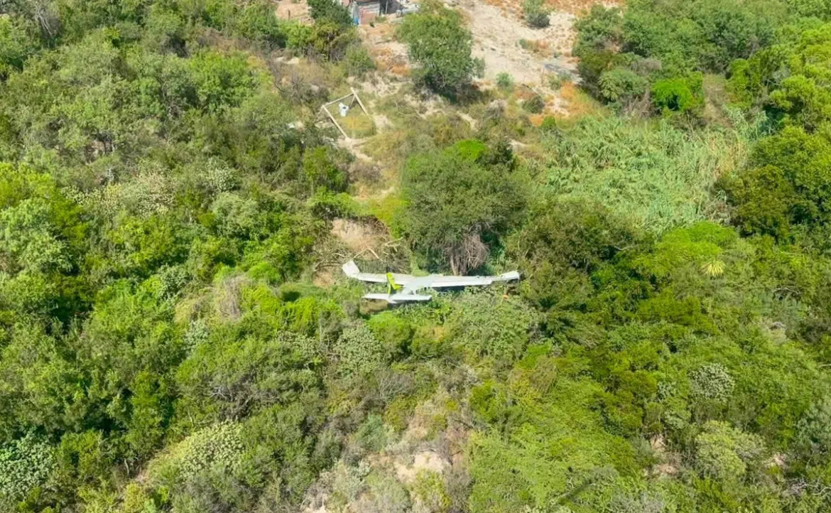 Se desploma avión pequeño en Pesquería, Nuevo León; reportan tres lesionados