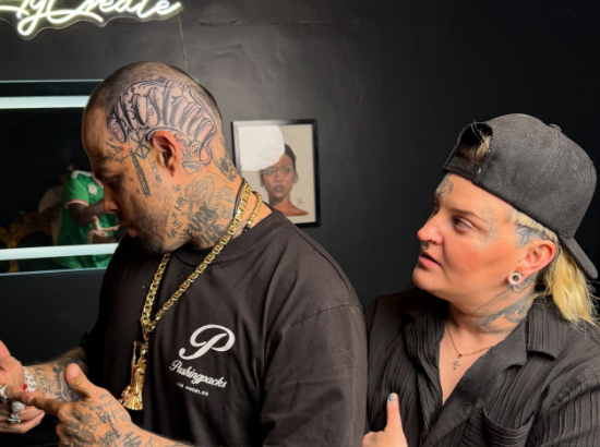 Emiliano Aguilar dedica tatuaje a su hija Aislinn