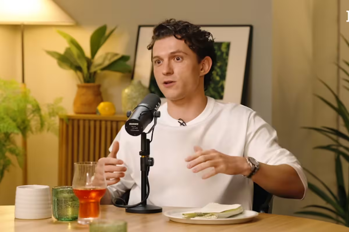Tom Holland confiesa que promocionó películas “malas”