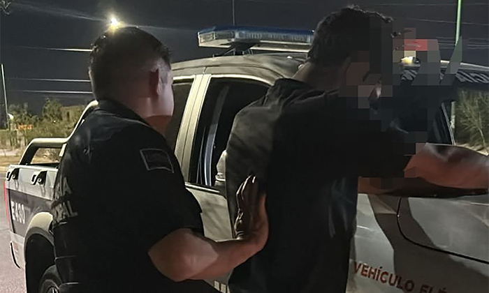 Golpea a su sobrino de tres años y lo arrestan en la colonia Villa del Real
