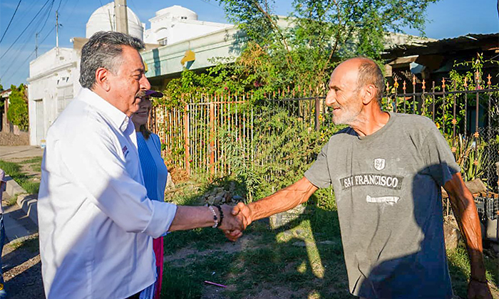 Recorre Javier Lamarque colonia Las Amapolas