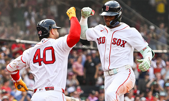 Dividen triunfos Boston y Orioles en doble juego