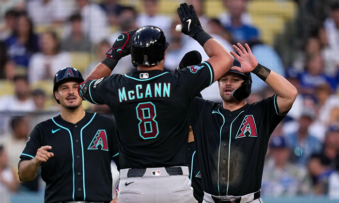 Arizona vence a domicilio a Dodgers