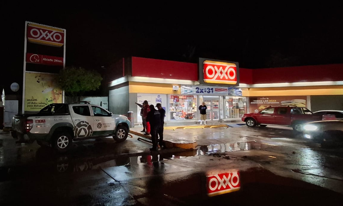 Fallece anciano electrocutado en intensa lluvia en Vicam