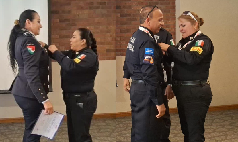 Certifican como mentores DARE a policías municipales en Baja California