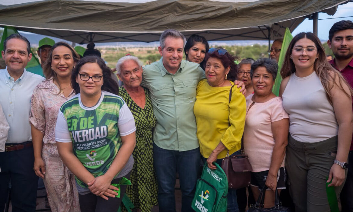 Acude Omar del Valle a apertura de Casa Verde en la colonia Laura Alicia Frías