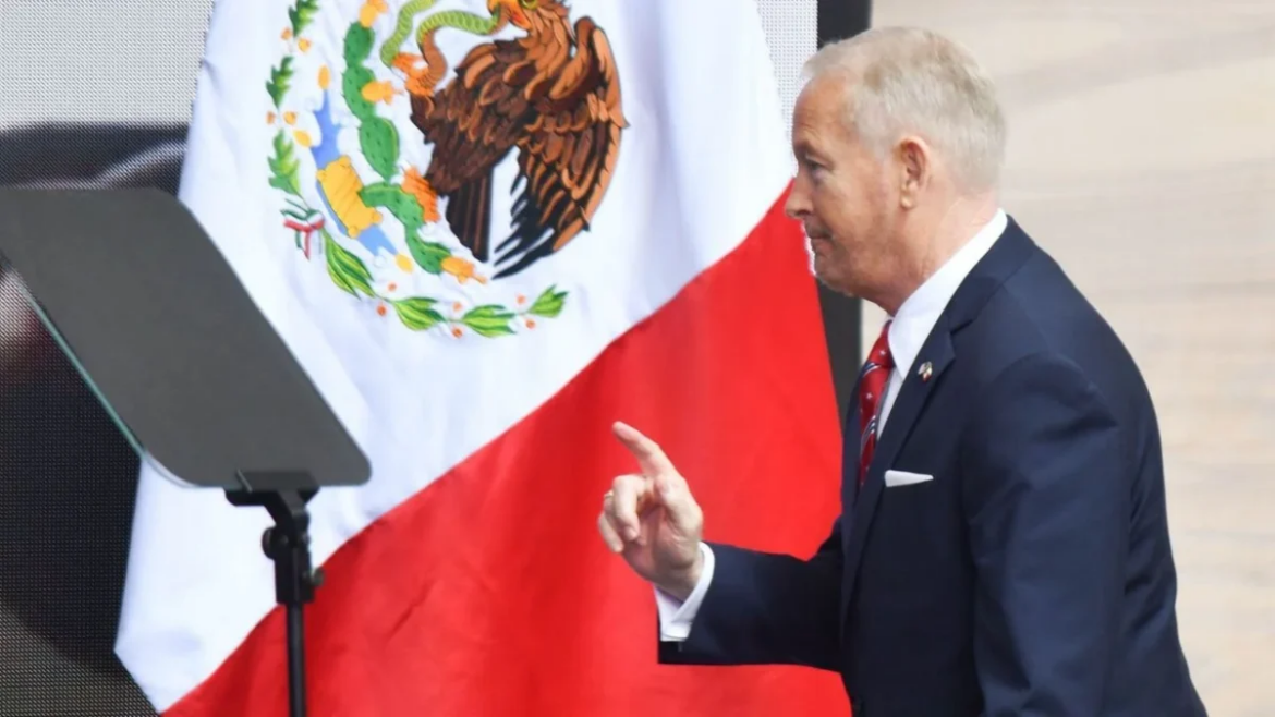 EE.UU. reanudará parcialmente actividades en Michoacán