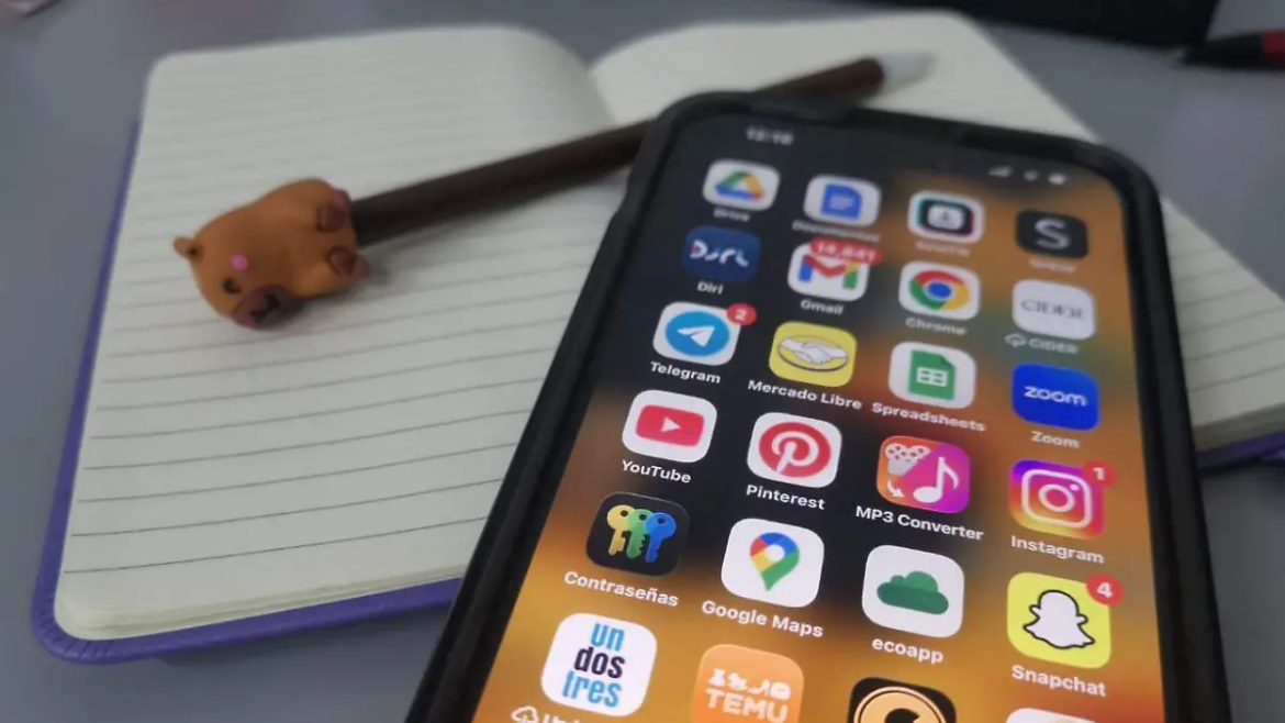 Uso responsable de la tecnología, eje de propuesta para regular celulares en escuelas