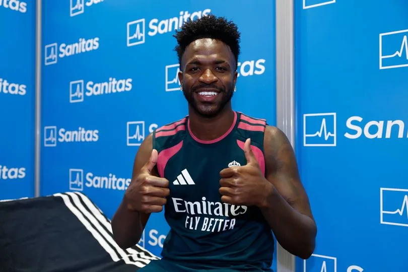 Mikel critica al Arsenal por buscar a Vinícius Jr.