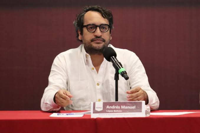 Andy López Beltrán denuncia campaña contra su padre